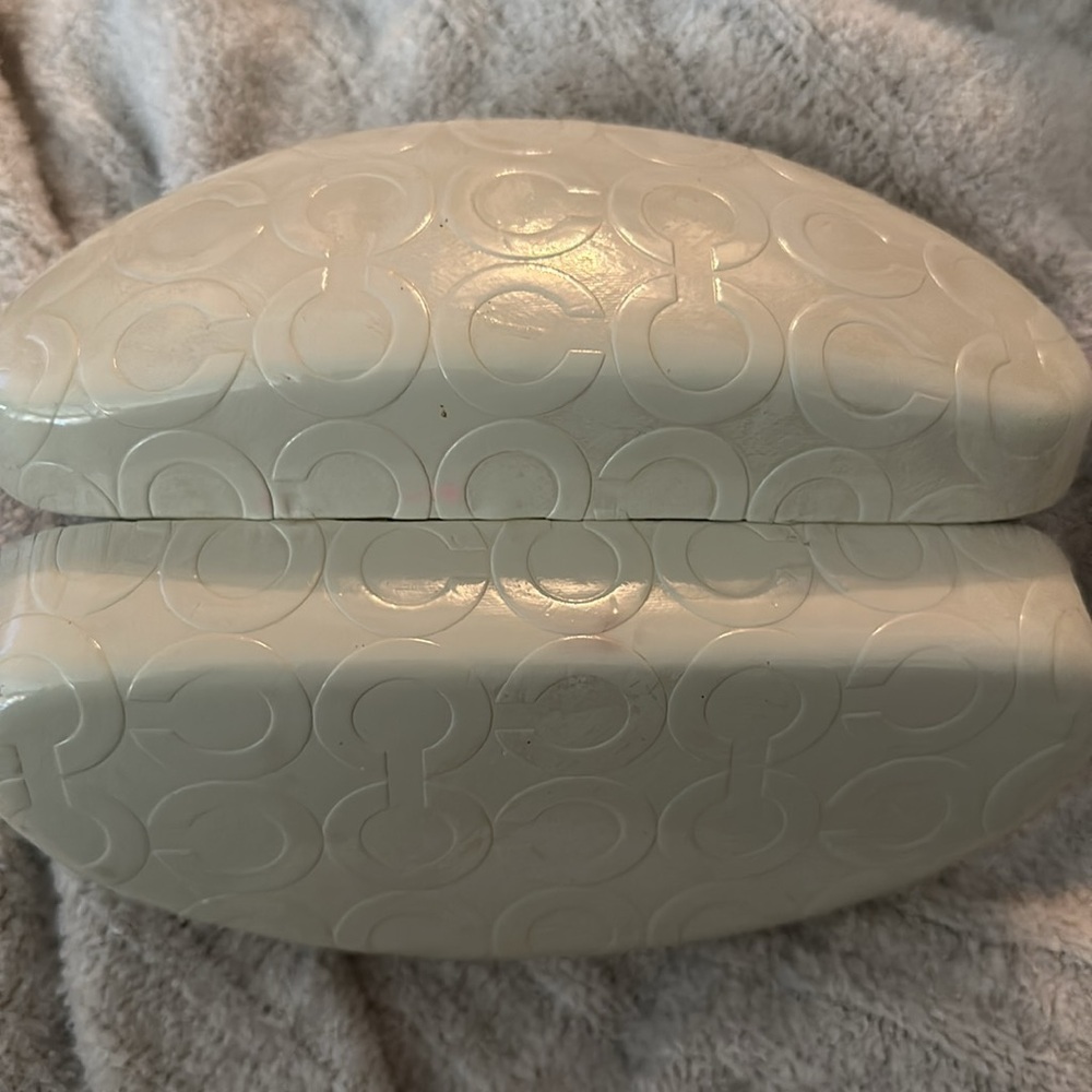 Coach sunglasses case hard shell cream - Picture 5 of 5